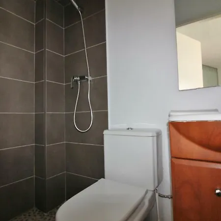 Apartment E44